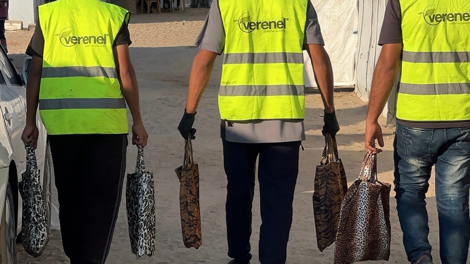 Gazze’de Salgın ve Haşere Tehdidine Karşı Sahadayız